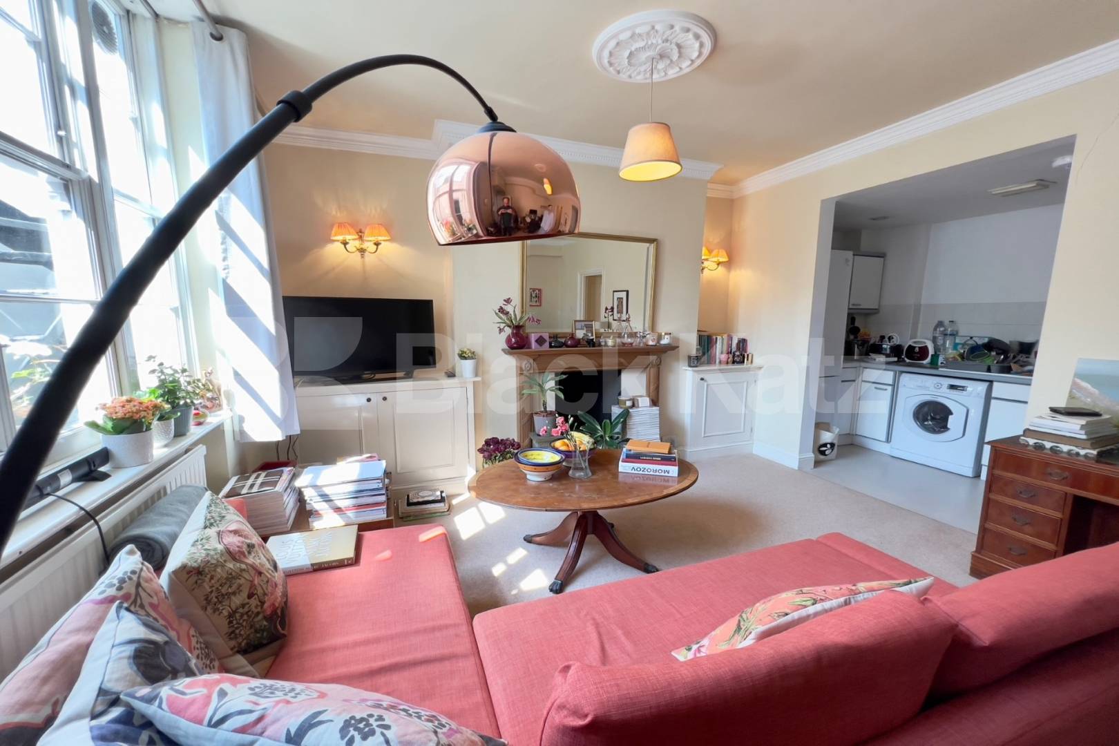 Two bedrooomed garden apartment in Pimlico Lupus Street, Pimlico